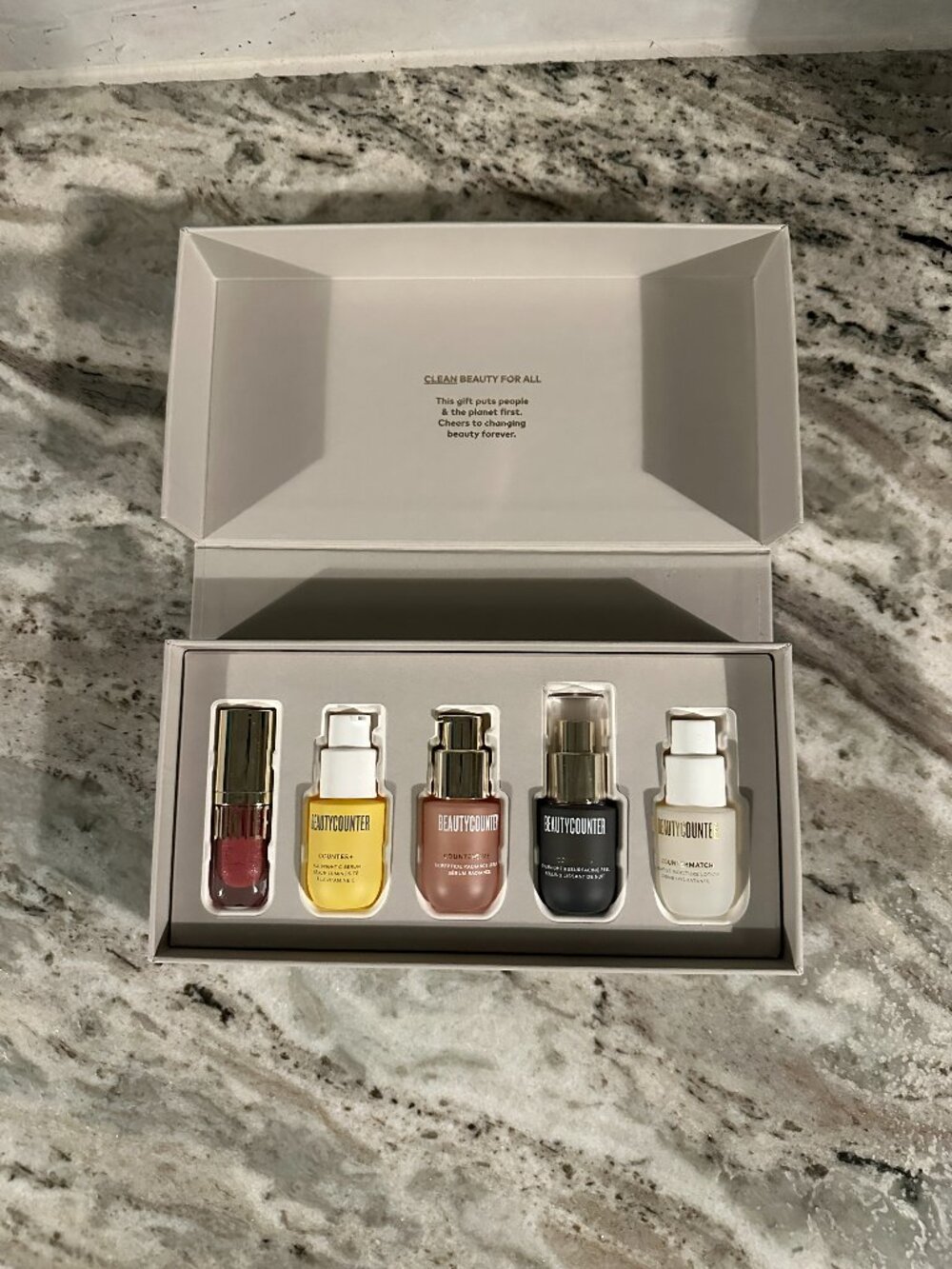 Beautycounter Best in Clean Heroes Set – 5 Products – UNUSED